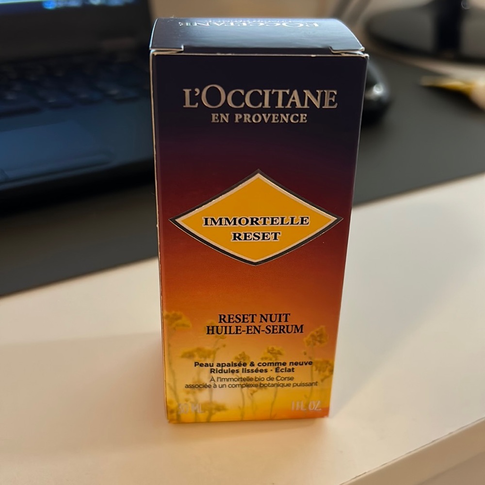 L’occitane Immortelle reset overnight reset oil-in serum NWT 1.0oz